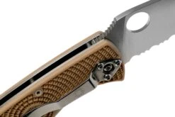 Spyderco Tenacious Lightweight Tan C122PSTN FRN Navaja Parcialmente Dentada -Cuchillos Tienda de ventas SPC122PSTN 06 spyderco